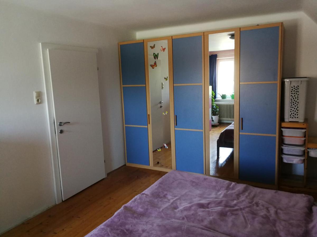 Doppelhaushälfte Mit Garten Apartment