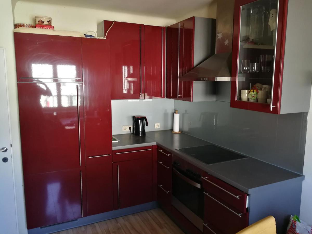 Apartment Doppelhaushälfte Mit Garten