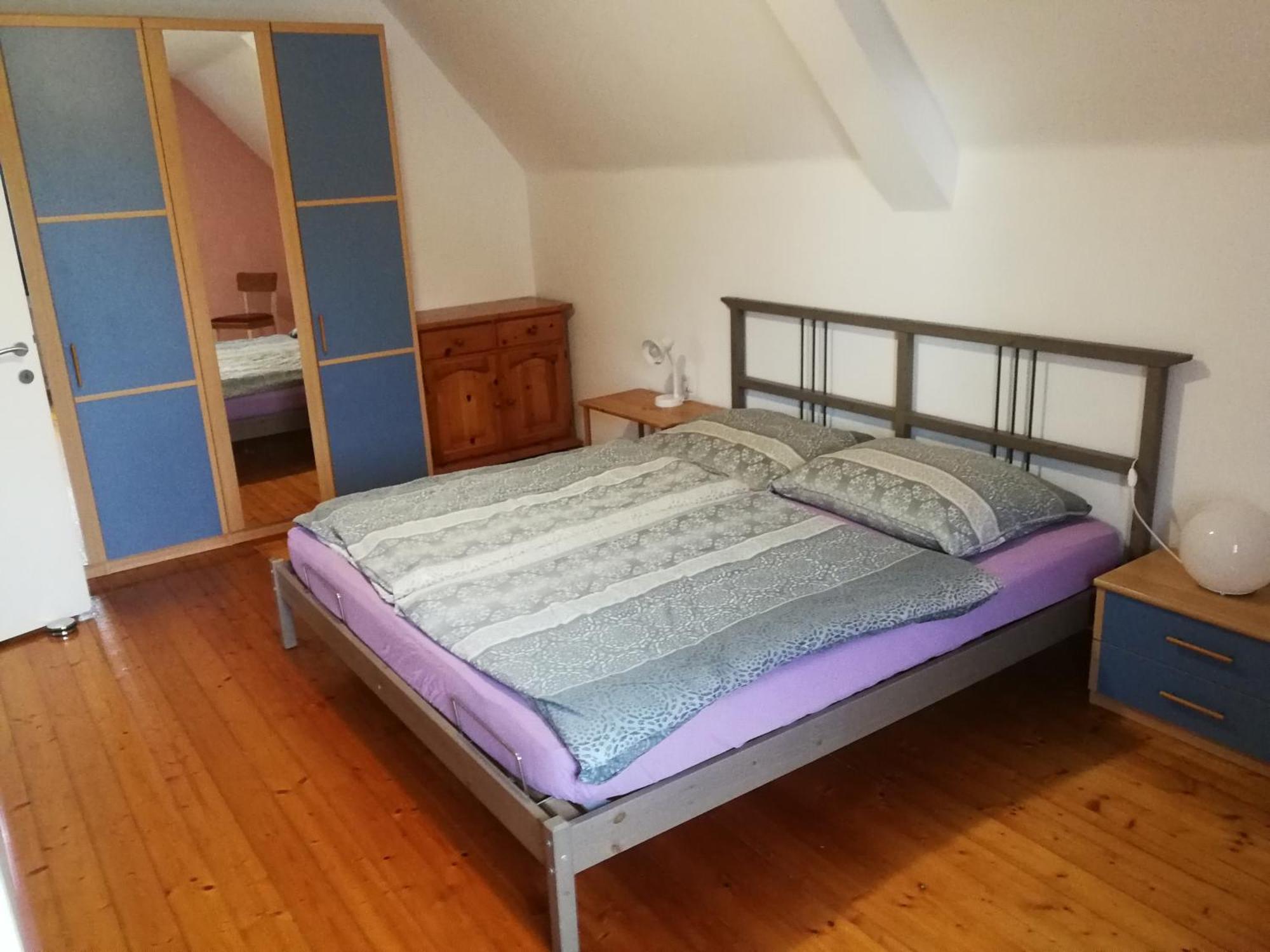 Doppelhaushälfte Mit Garten Apartment